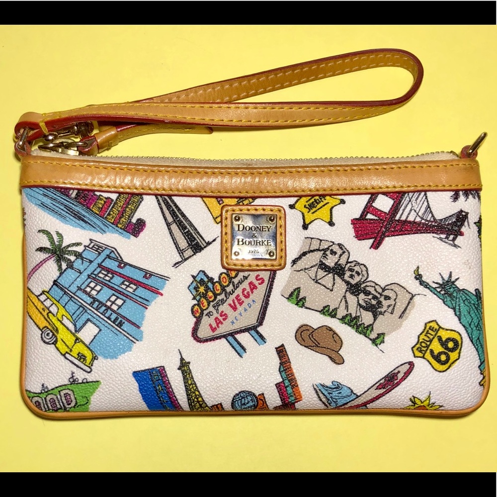Dooney & Bourke LAS VEGAS EIFFEL TOWER Wristlet